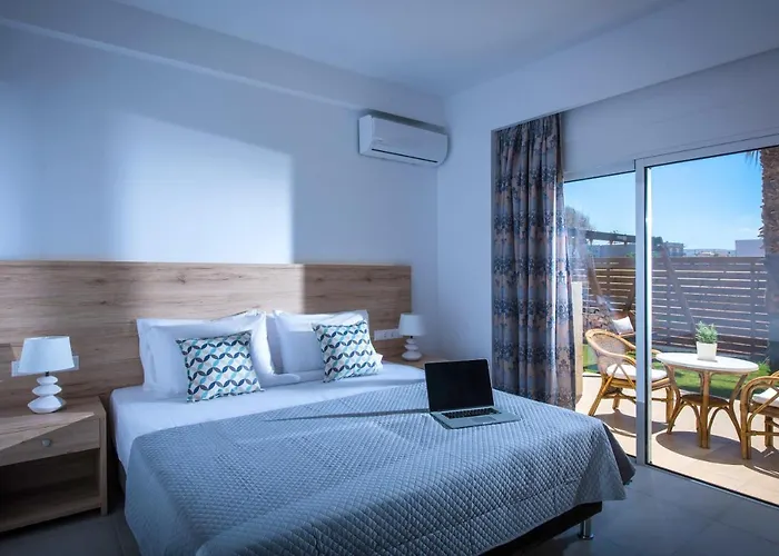 Mare * Hersonissos (Crete)